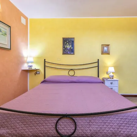 L' Oliveto Fiocca Apartment *